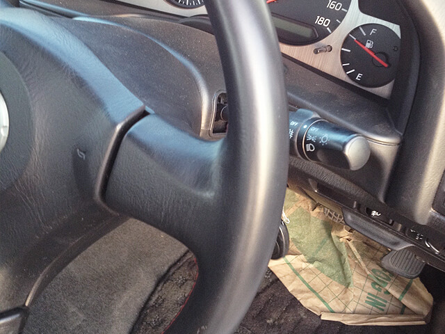 日産 R34GTRのステアリング施工