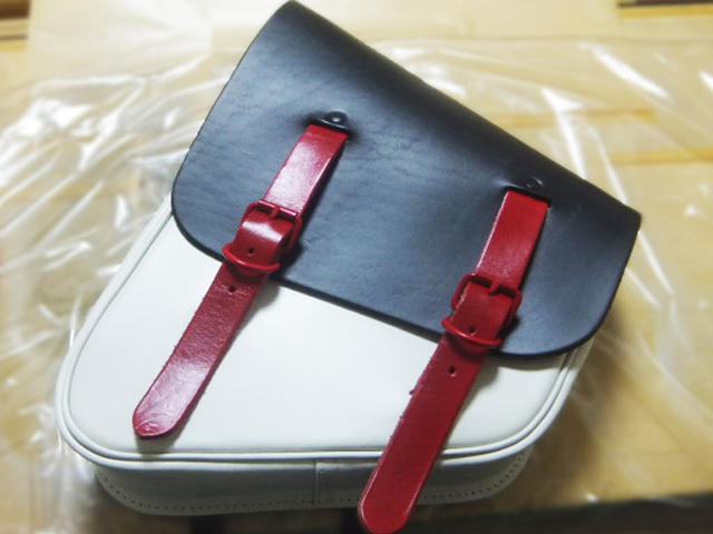 アメリカンバイク（ハーレーダビッドソン）用サイドバッグ施工事例