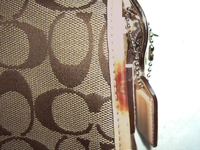 COACHバッグのシミ修理