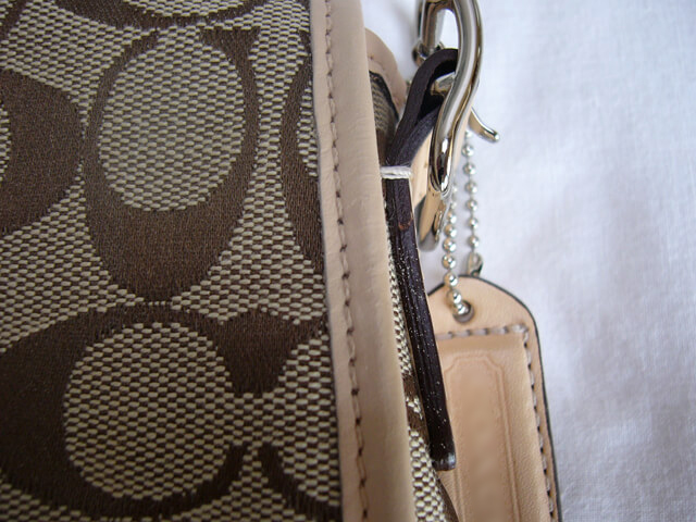 COACHバッグのシミ修理