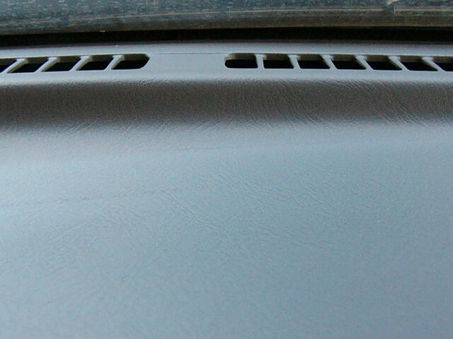 ダッシュボードのキズ修復事例