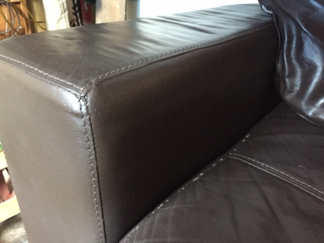 ソファー修復事例（ひじ掛け）
