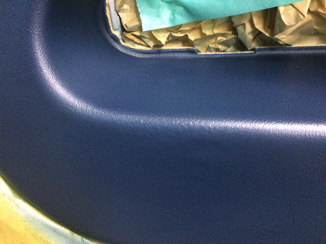 メルセデス・ベンツ 600SEのドアトリム修理