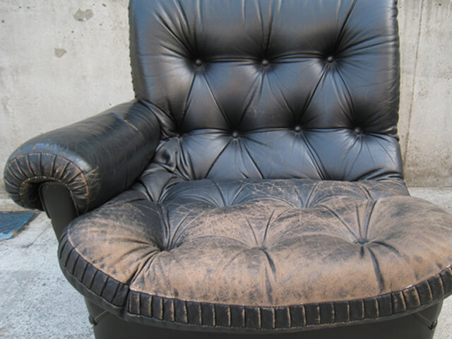 本革ソファーの劣化施工、前後