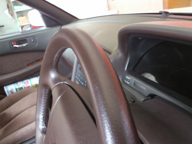 トヨタ セルシオF10のステアリングの施工前後