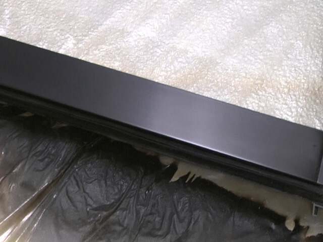 アルミサッシのくぼみ補修