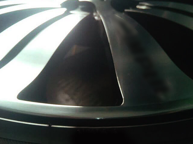 社外ポリッシュ（リムとスポークが面一）のカケ補修