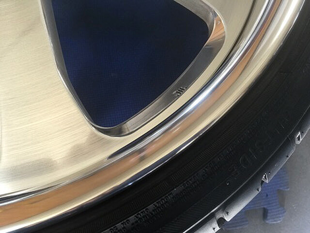 アルマイトホイールのガリ傷施工事例