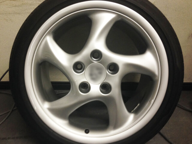 ポルシェ純正ホイール修理事例
