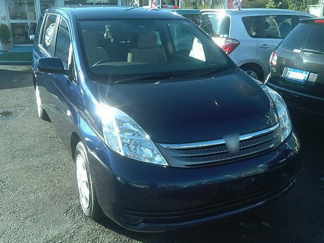 トヨタ アイシスのカーコーティング