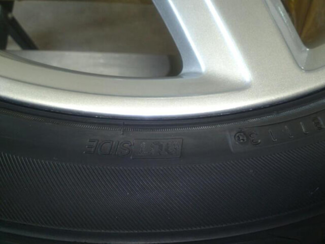 メルセデス・ベンツE550純正ホイール修理＆塗装