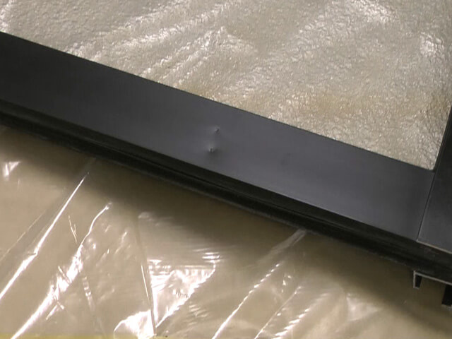 アルミサッシのくぼみ補修