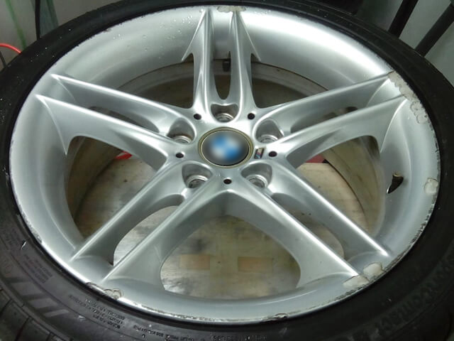 BMW E89型 Z4 Mクーペ純正ホイールのハイパーシルバー塗装