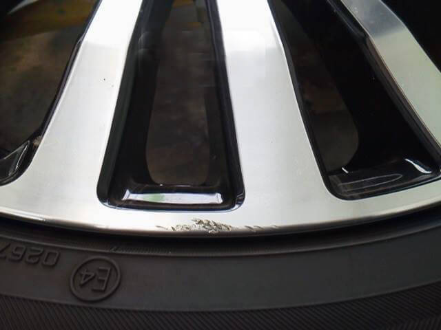 HONDA オデッセイ純正ホイールのキズ補修