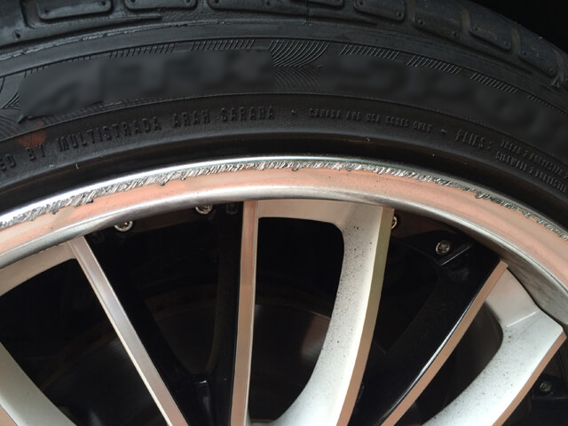 トヨタ マークX　アルマイトホイール修復事例