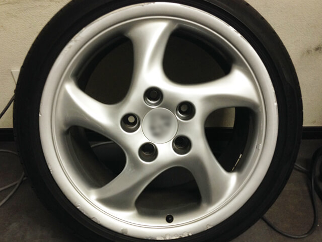 ポルシェ純正ホイール修理事例
