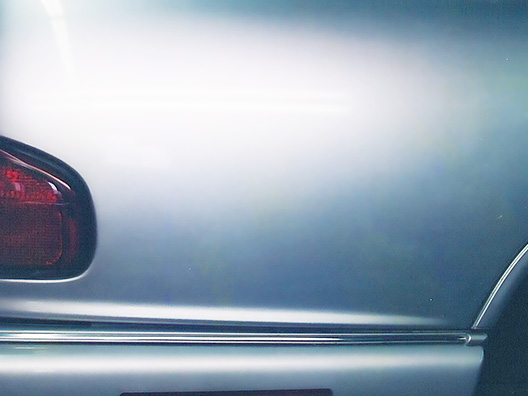 リアバンパーのへこみ修理