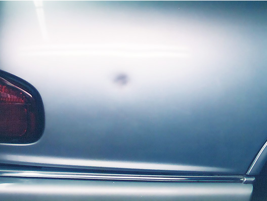 リアバンパーのへこみ修理